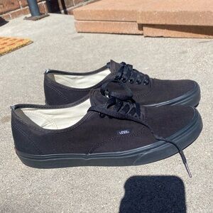 Vans Authentic Black/Black Size 10.5 Shoez
